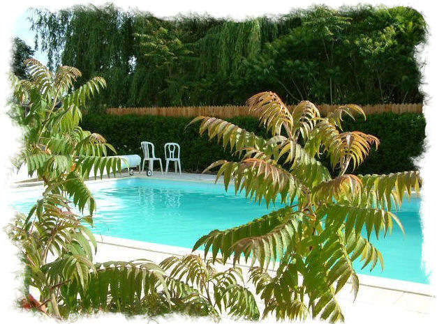 Volets Rouges holiday cottages 2 Volets Rouges holiday cottages 2